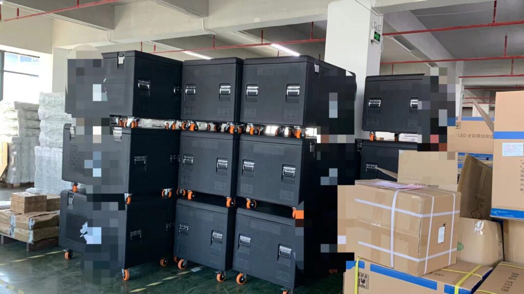 200 cabinets E20C rental display to America. - Company News - 5